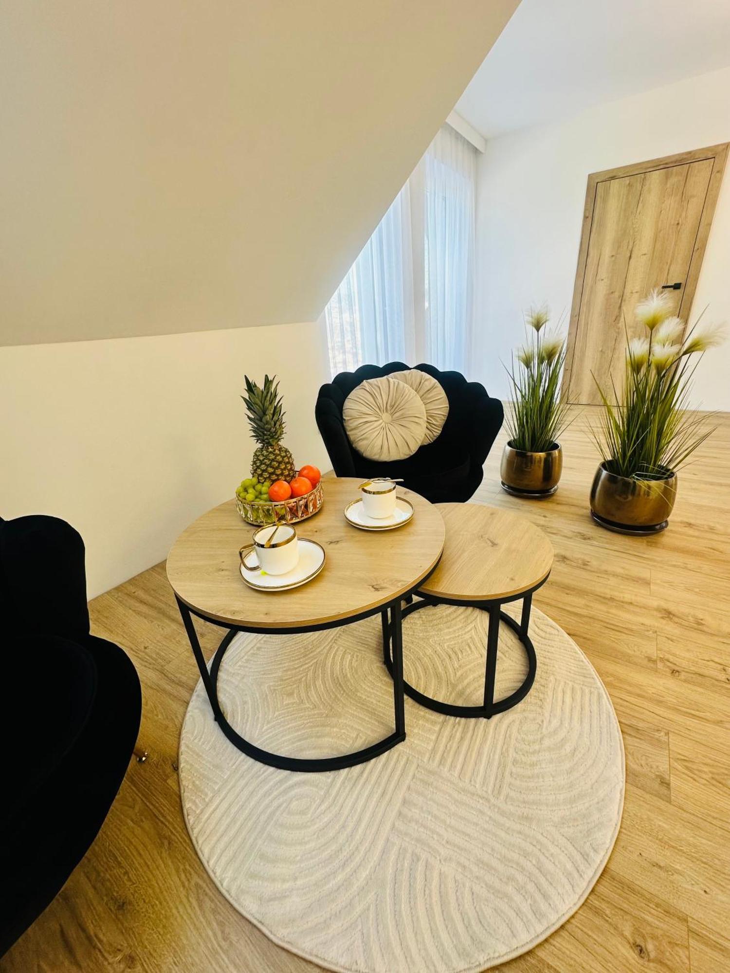 מוז'ינה Apartament Krynica-Zdroj - Powroznik - Dom Na Wzgorzu - House On The Hill מראה חיצוני תמונה