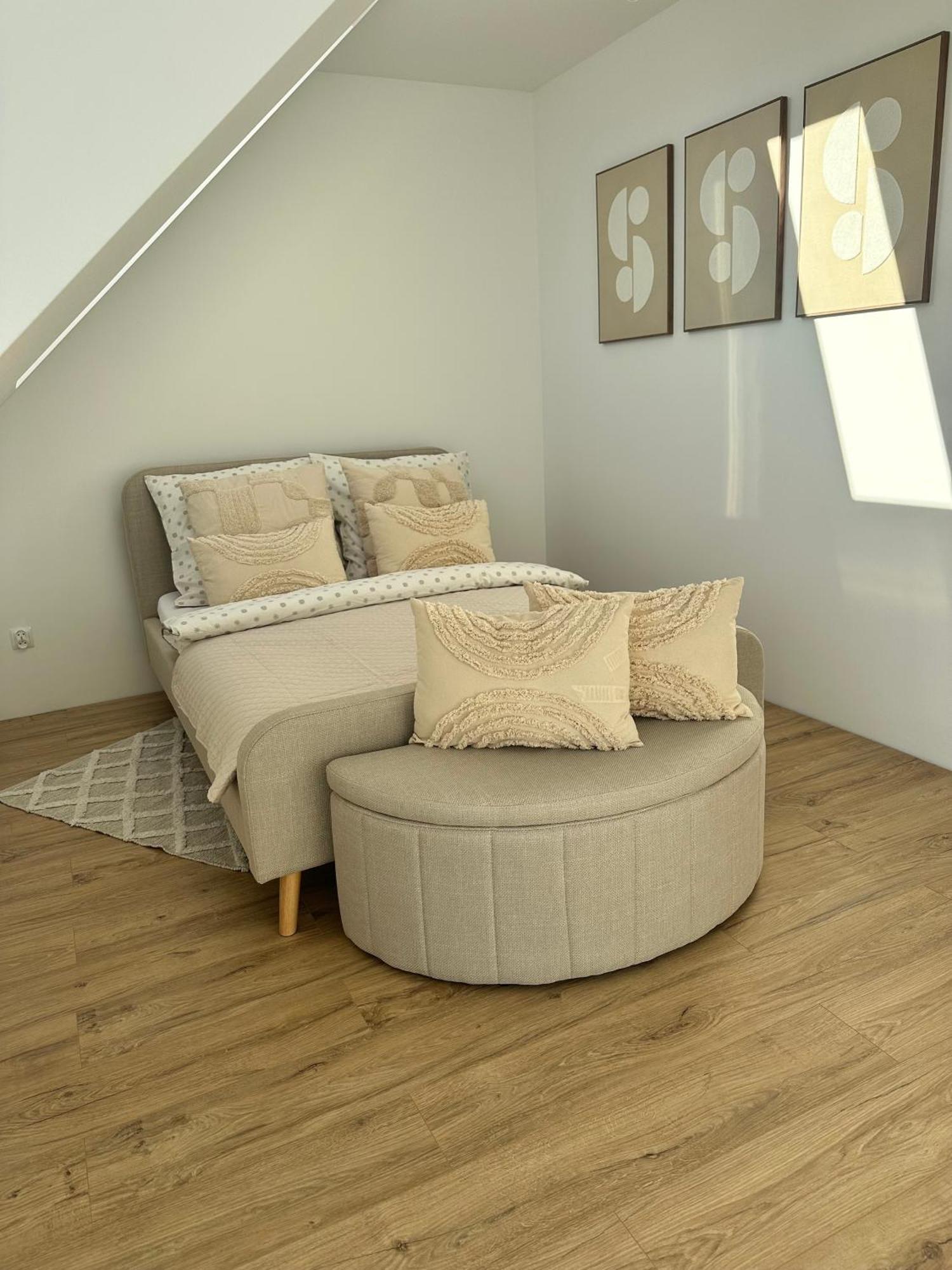 מוז'ינה Apartament Krynica-Zdroj - Powroznik - Dom Na Wzgorzu - House On The Hill מראה חיצוני תמונה